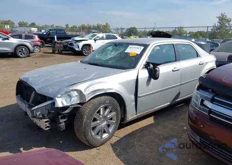 2009 Chrysler 300 Touring from USA, damaged, VIN 2C3LA53V69H575134